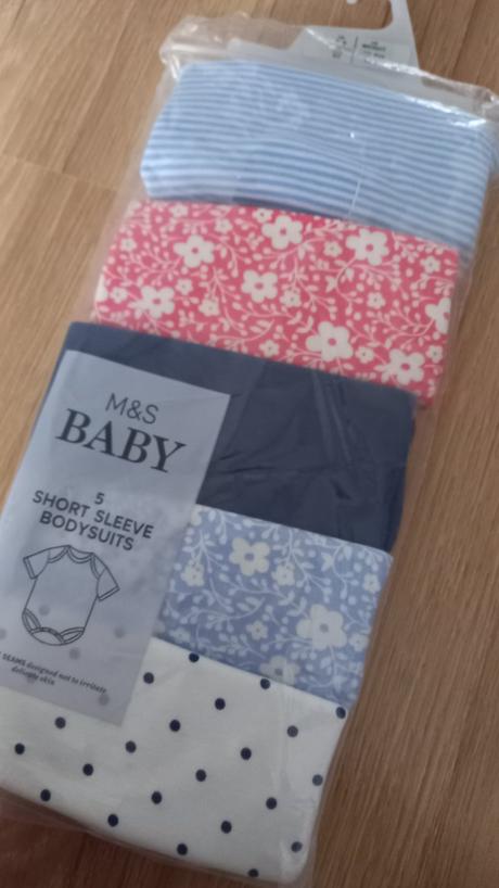 Body s kratkym rukavom, marks & spencer,62