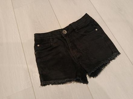 Kraťasy, reserved,128