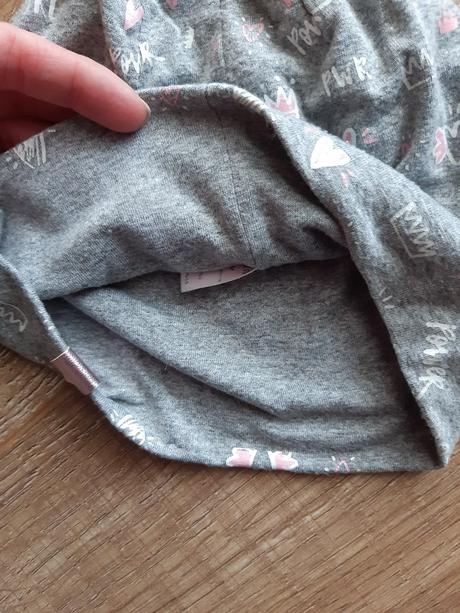 Dievčenská čiapka broel, broel,<50