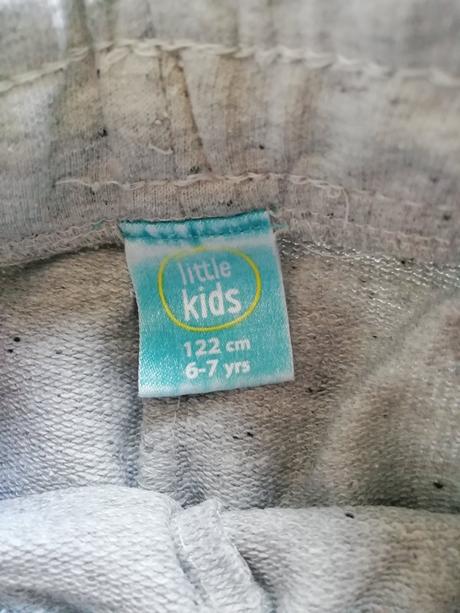 Tenšie bavlnené tepláky, 122