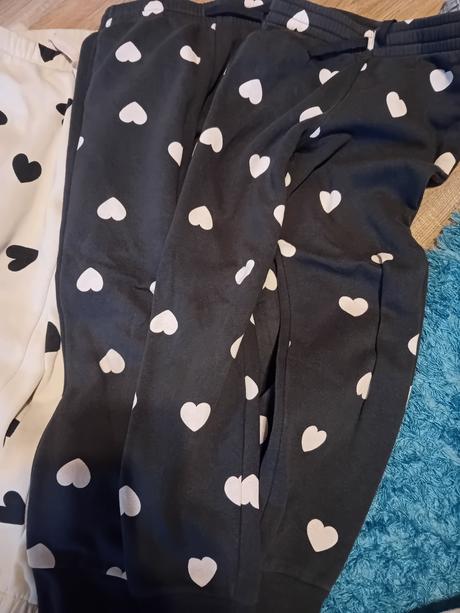 Zateplené tepláky handm - veľ. 134, h&m,134