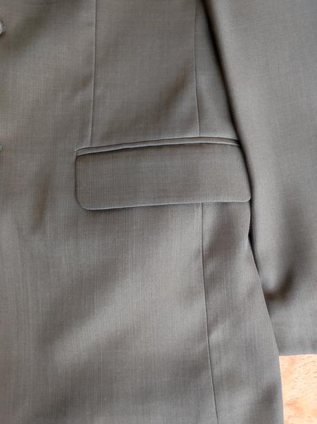 Pánsky oblek s vestou, m