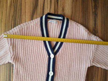 Sveter, reserved,116