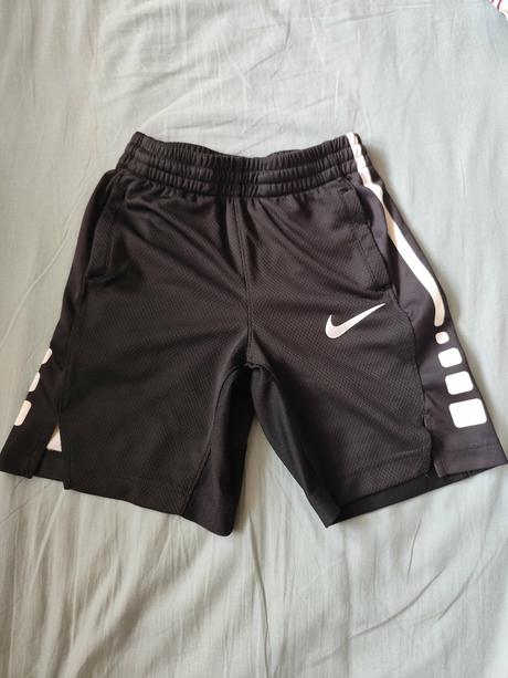 Sportove kratasy, nike,116