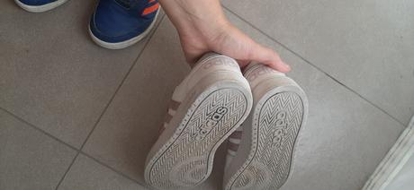 Adidas tenisky, adidas,32