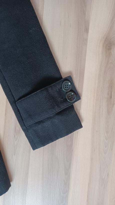 Prechodný čierny kabát, amisu,36