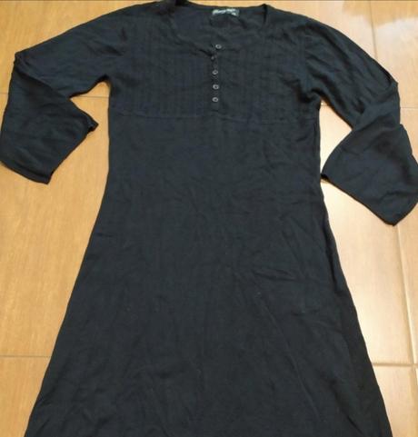 Svetríkove šaty, m