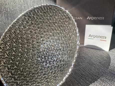 Misa striebro argenesi,