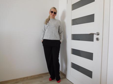 Pulovrík šedý -s,, s