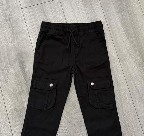 Kapsáčové nohavice veľ. 128, f&f,128