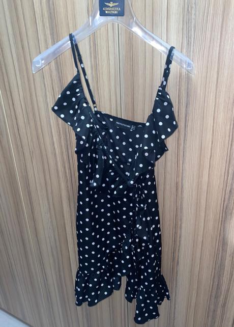 Bodkované šaty, 34