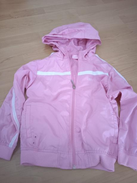 Tenká bundička, 122