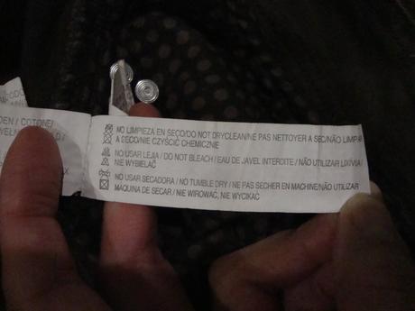 Tristvrtaky bershka s ozdobnym zipsom, 36