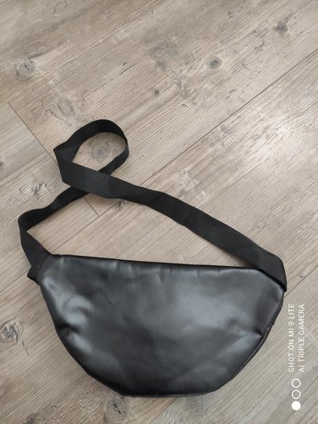 Ladvinka s malým poškodením, 