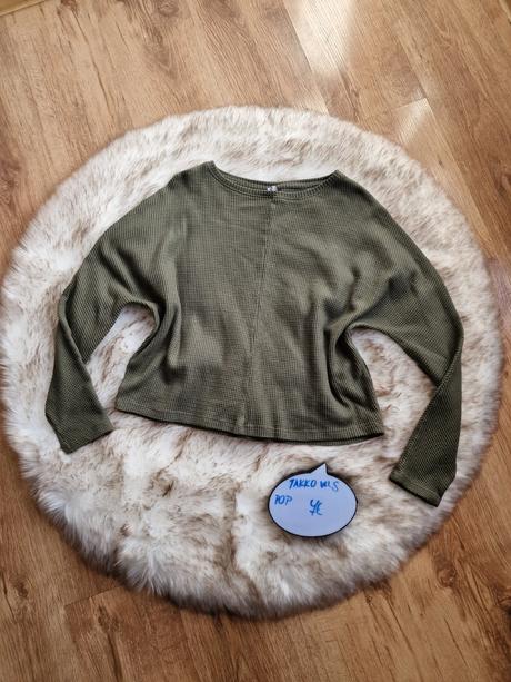 Crop top topik, takko,s