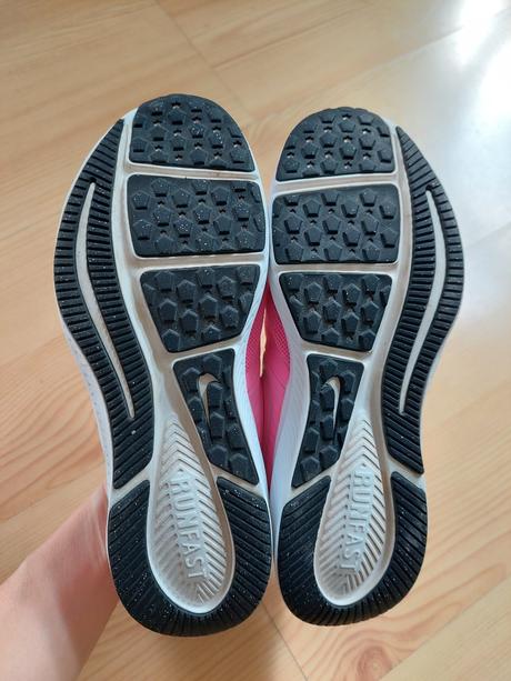 Tenisky, nike,33