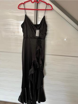 Spolocenske satenove saty, 40