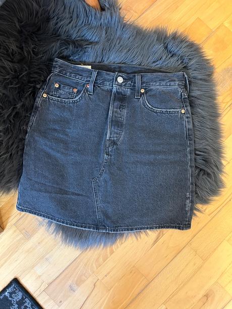 Levis suknička, levis,36