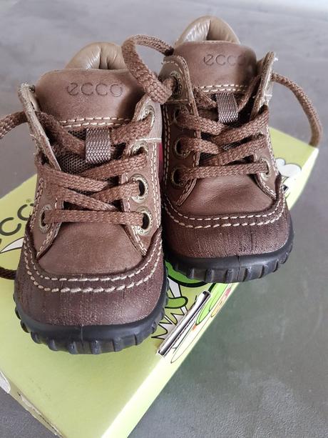 Ecco topanocky, ecco,19