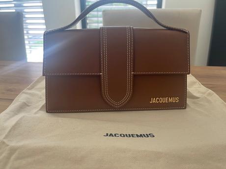 Jacquemus grand bambino, jacquemus