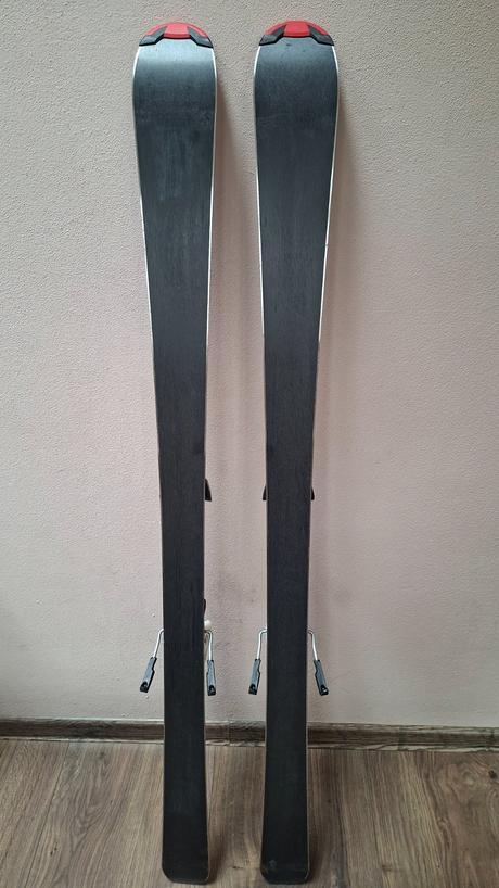 Zjazdové lyže tecno, 140-149 cm