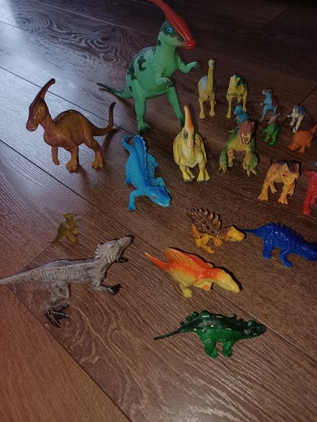 Dinosaurus postavičky 22ks, 