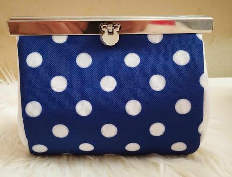 Kozmeticka tasticka,