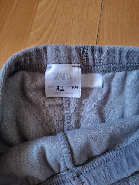 Tepláky, zara,104