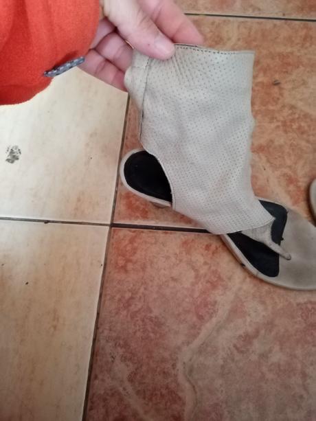 Dámske sandálky, 36