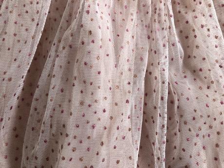 Tylova suknicka, next,152