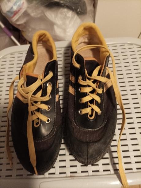 Kopačky už aj s poštou, 39