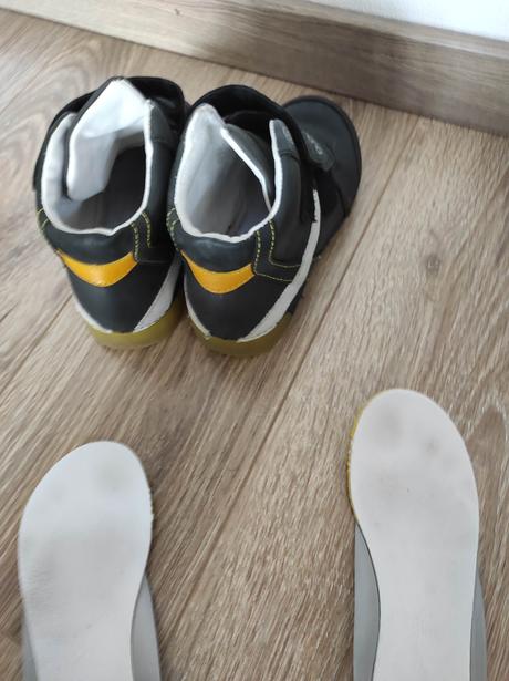 Celoročné ddstep kožené v top stave 29, d.d.step,29