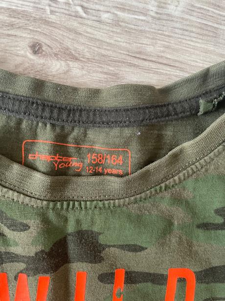 Maskáčové tričko, chapter young,158