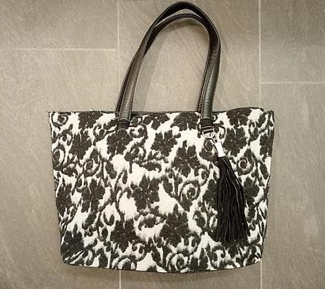 Vintage cierna kabelka, 