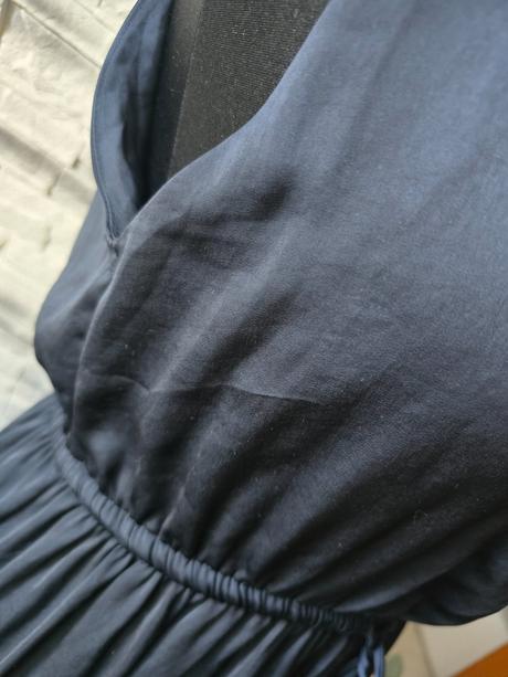 Spoločenské šaty č.42, h&m,42