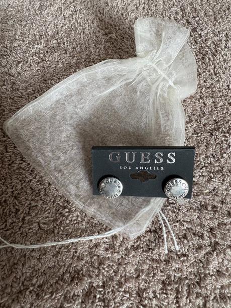 Náušnice guess nenosené, guess