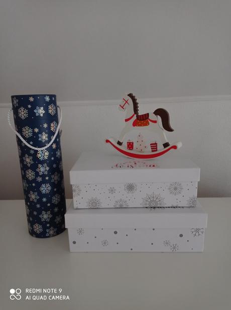 3ks okrasné pevné krabice,