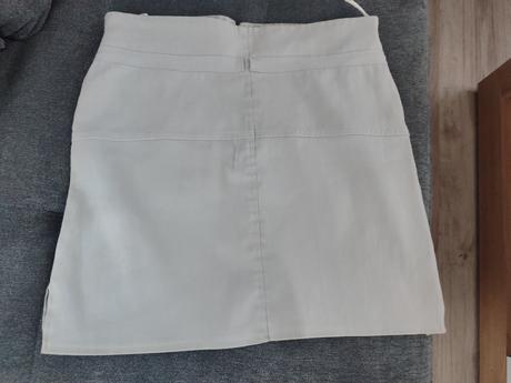 Elegantná dámska sukňa, s