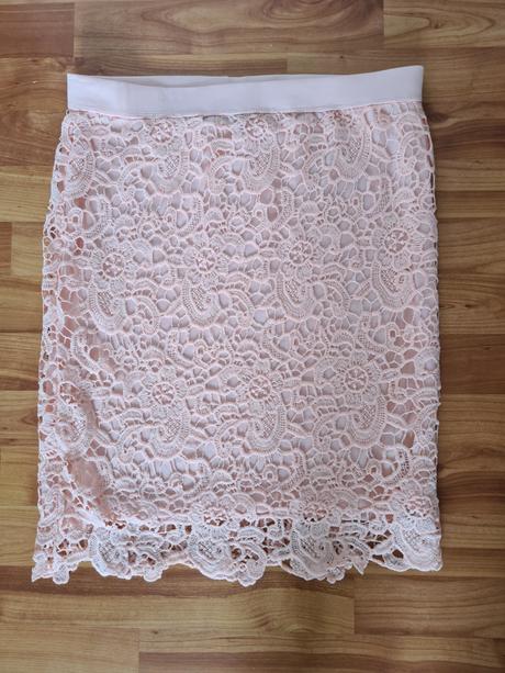 Čipkovaná sukňa, gate,l