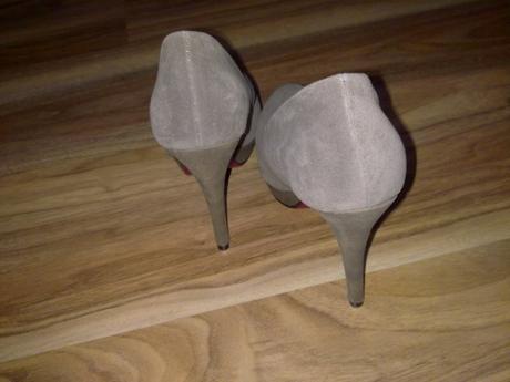 Lodicky na platforme, 38