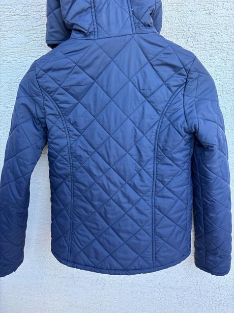 Prechodná bunda zn. united colors of benetton, 134