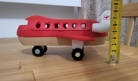 Lietadlo brio 33512 passenger plane, 