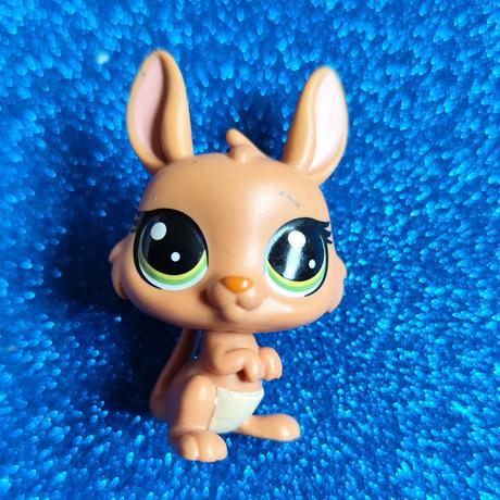 Lps littlest pet shop,