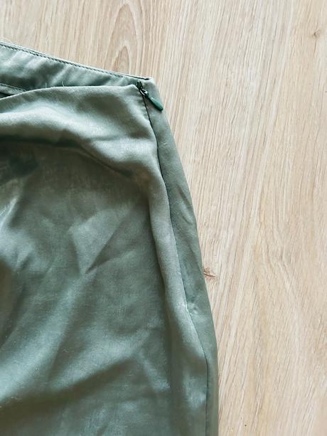 Krásna saténová sukňa značky zara, zara,s