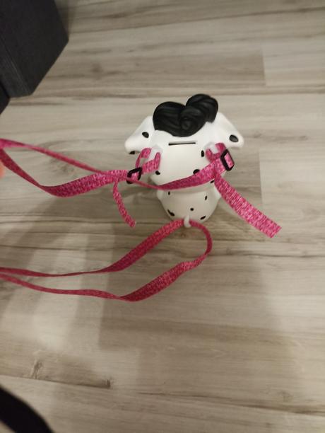 Lol pokladnička s batôzkom,