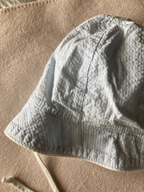 Letný pásikavý klobúčik, broel,86