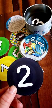 Postrehova hra grabolo cisla,