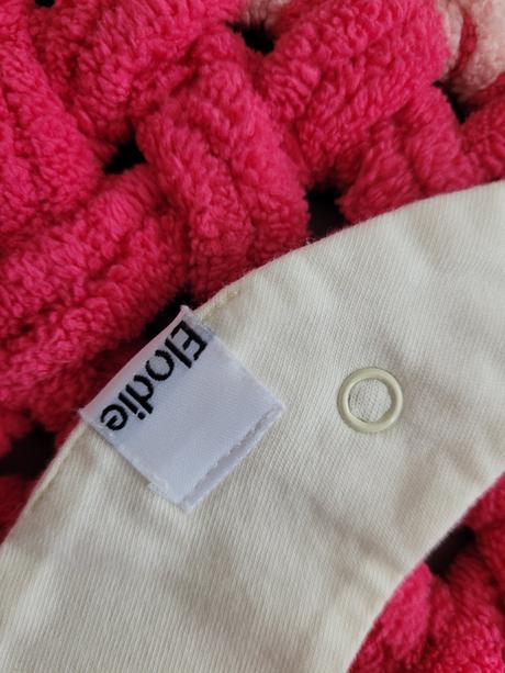 Podbradnik, elodie details