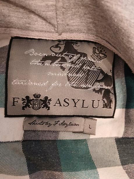 Košeľa a mikina 2v1 + mikina nike obe top stav, l