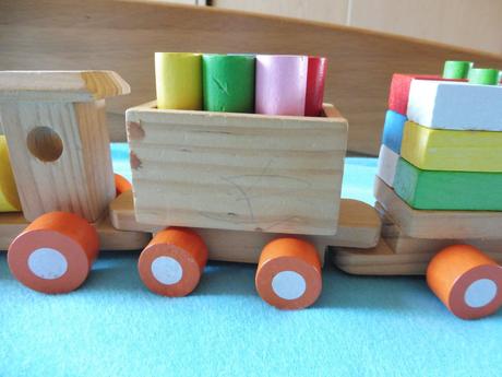 Drevený vláčik,